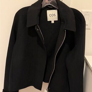 COS Women's Black Zip-Up wool coat